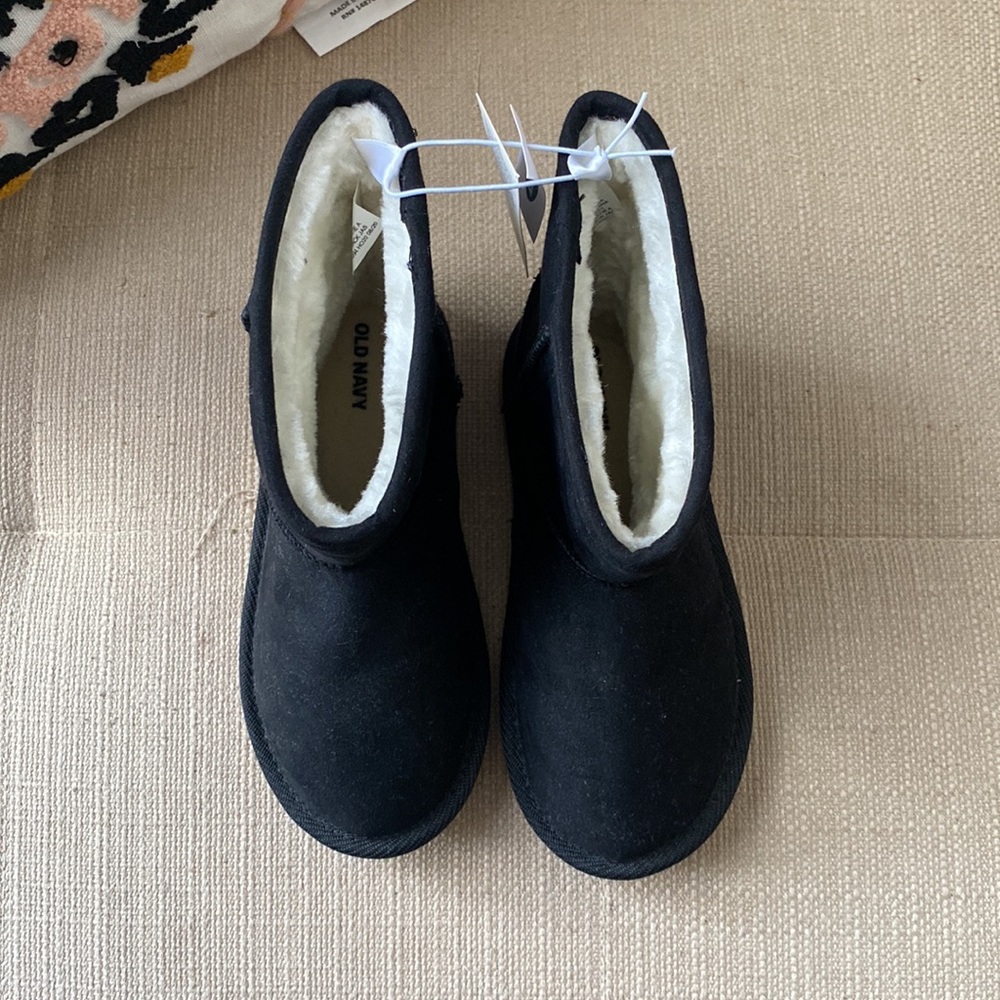 Old Navy NWT Shortie Boot size 11 - Picture 3 of 6